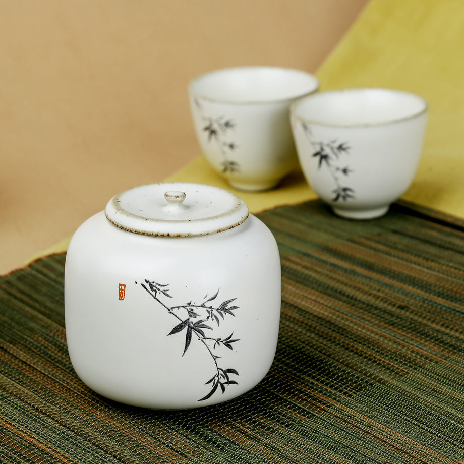 https://www.eilong.com/cdn/shop/products/chinese-tea-jar-art-yellow-glaze-bamboo-00_460x@2x.jpg?v=1654825227