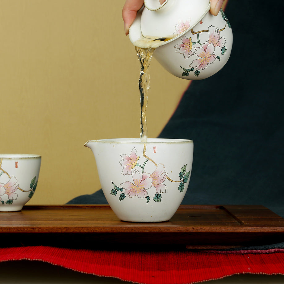 Classic Glass Tea Pitchers, 320 and 380 ml - Taiwan Tea Crafts